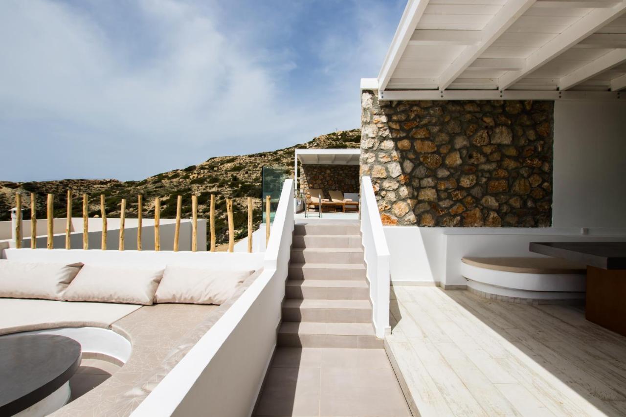 Theros Luxury Villas Damatria Exterior photo
